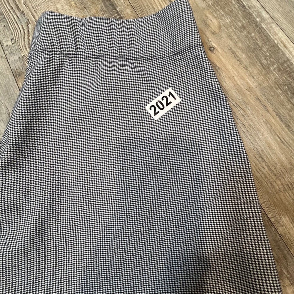 Max Studio Womens Shorts Houndstooth Stretch Black White XL - Picture 7 of 7